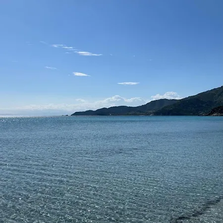 Sarahouse 度假居 *